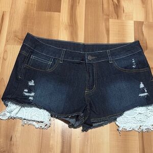Women's Denim Shorts with Lace Trim